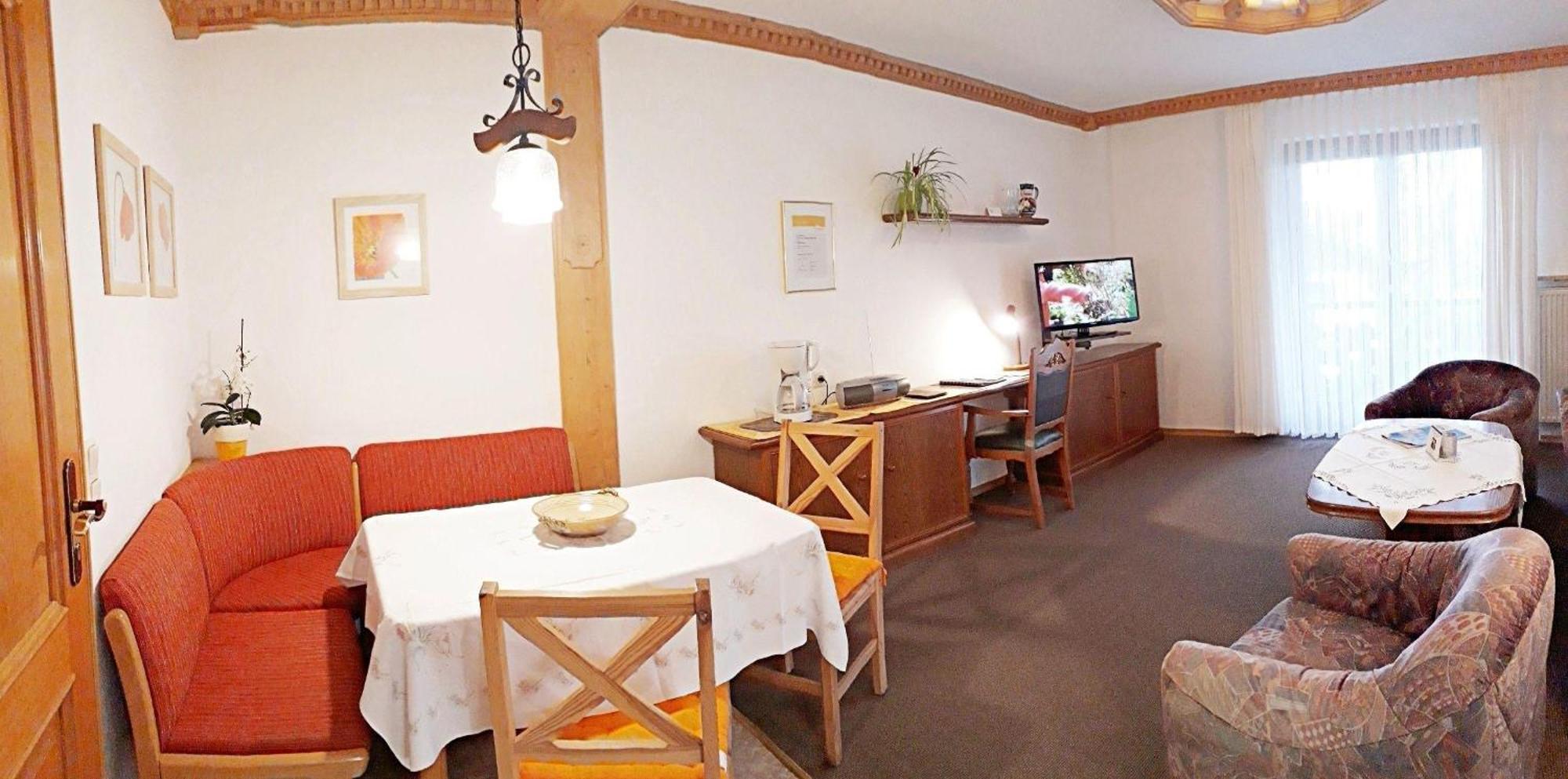 Ferienwohnung-Susanne-Im-Gaestehaus-Bergfrieden Bad Bayersoien Екстер'єр фото