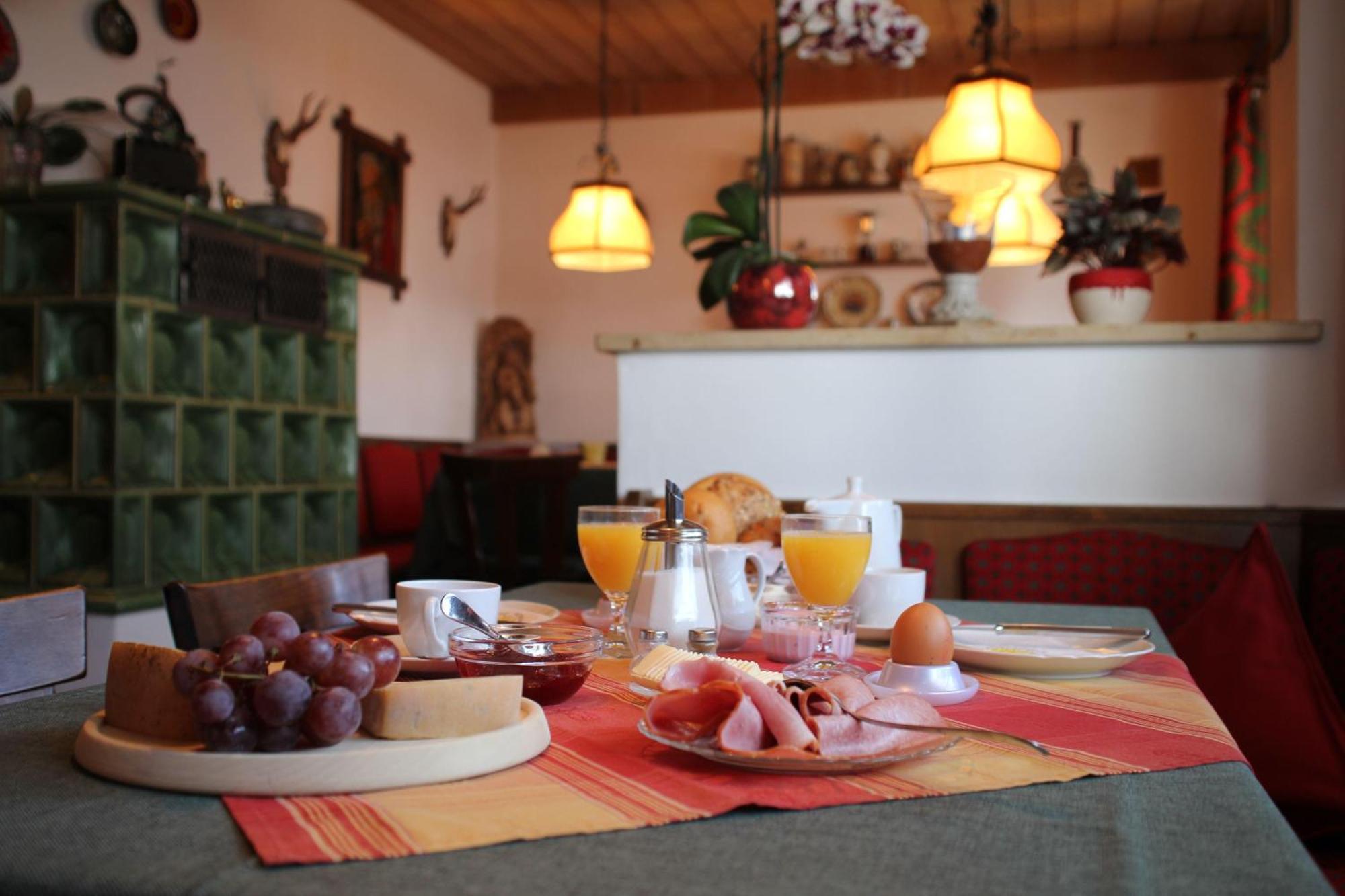 Ferienwohnung-Susanne-Im-Gaestehaus-Bergfrieden Bad Bayersoien Екстер'єр фото